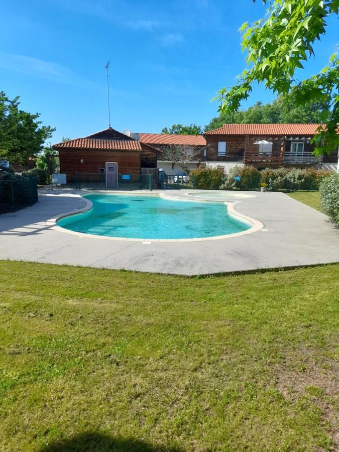 Appartement Les Terrasses Du Lac Aureilhan  외부 사진